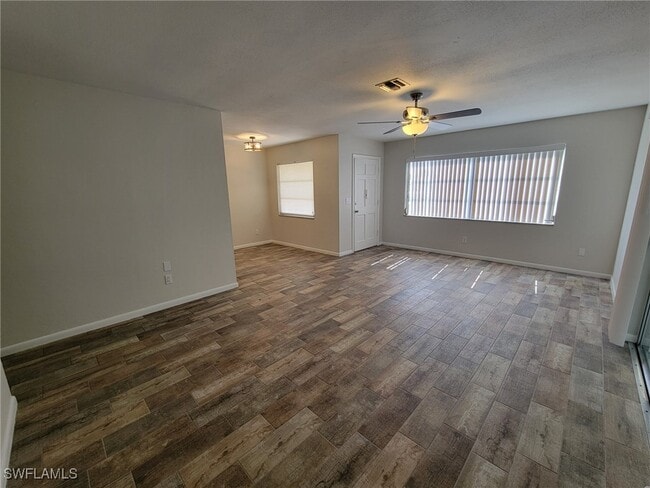 Building Photo - 209 Rockcliff Ave
