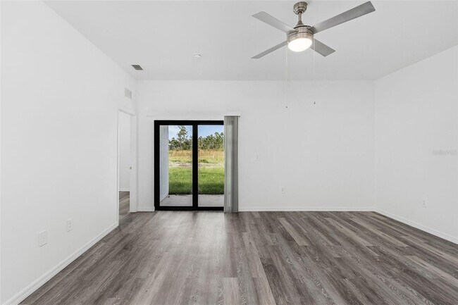 Foto del edificio - 1125-1127 Highlands Rd