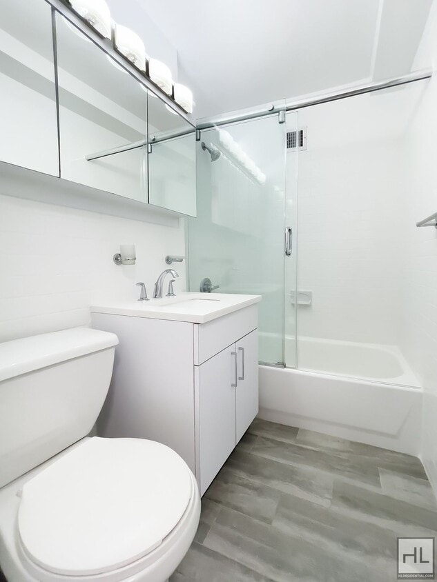 Building Photo - EAST 35 STREET