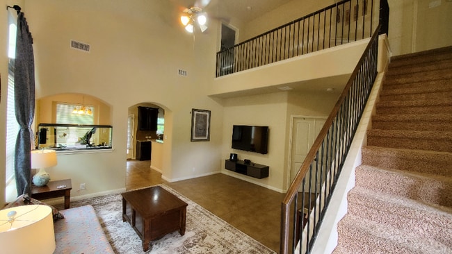 Building Photo - 8812 White Ibis Dr