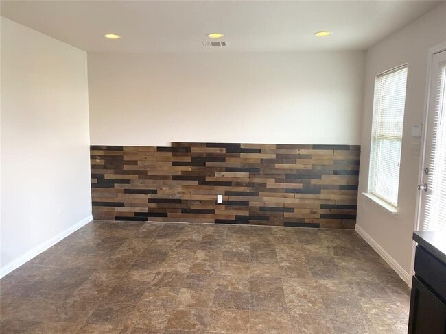 Building Photo - 4512 Truth Wy