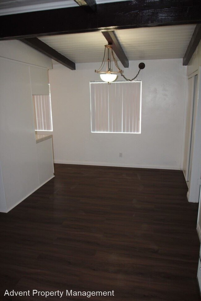 Foto del edificio - 220 S Nevada St