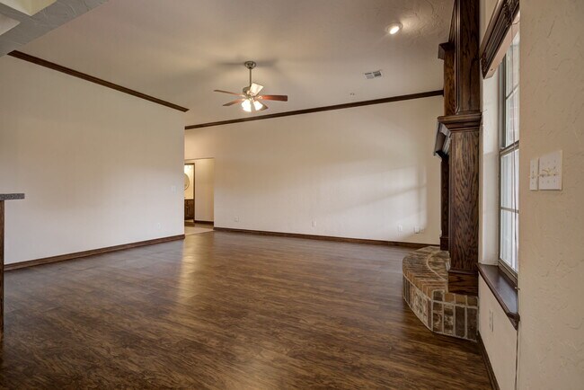 Foto del edificio - 509 Finch St