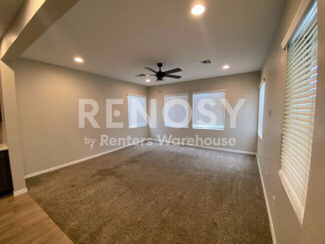 Foto del edificio - Ideal 5 Br + Loft 3 Br 2 Cg Home Near I-10 and Avondale Blvd in Avondale