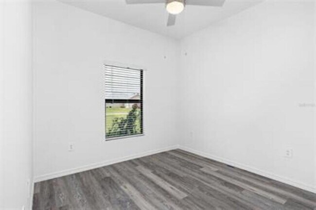 Foto del edificio - 133-135 Hightower Ave S