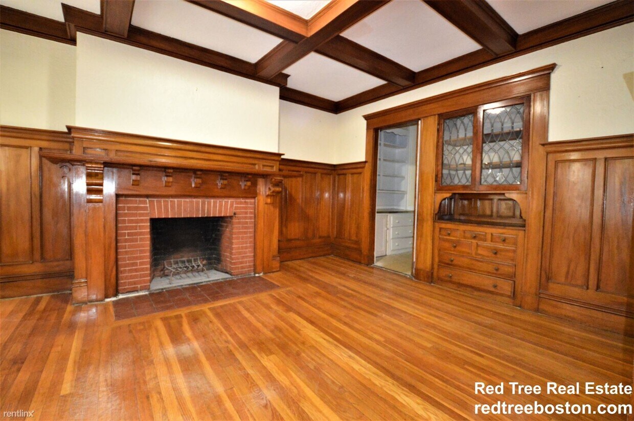 2 br, 1 bath - 137 Fuller St Apt 1 - 2 br, 1 bath  - 137 Fuller St Apt 1