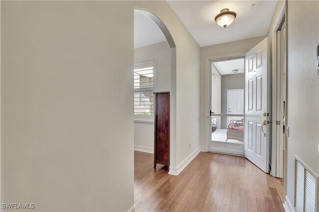 Building Photo - 849 Carrick Bend Cir