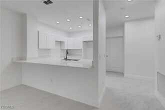 Building Photo - 1802 Samantha Gayle Wy