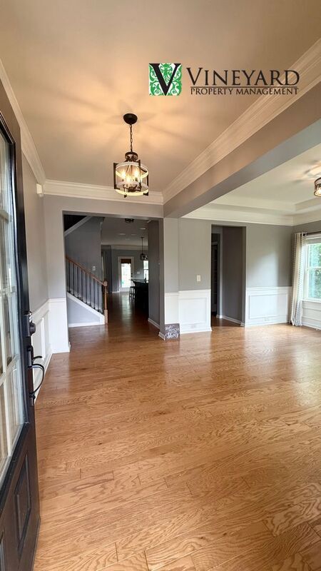Foto del edificio - 303 Cherokee Reserve Ct