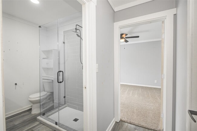 Building Photo - 609 Hurst Pl