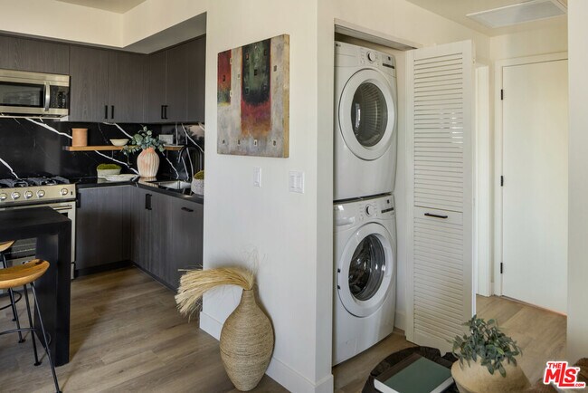 Foto del edificio - 1110 Spaulding Ave