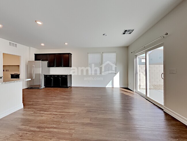 Building Photo - 6137 Wild Lilac Court