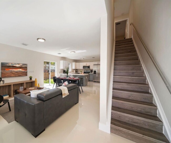 Foto del edificio - 1391 NW 38th St
