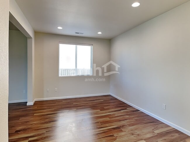 Foto del edificio - 16512 NE 91st St