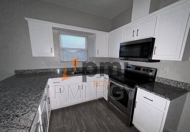 Foto del edificio - 1905 Stauffers St