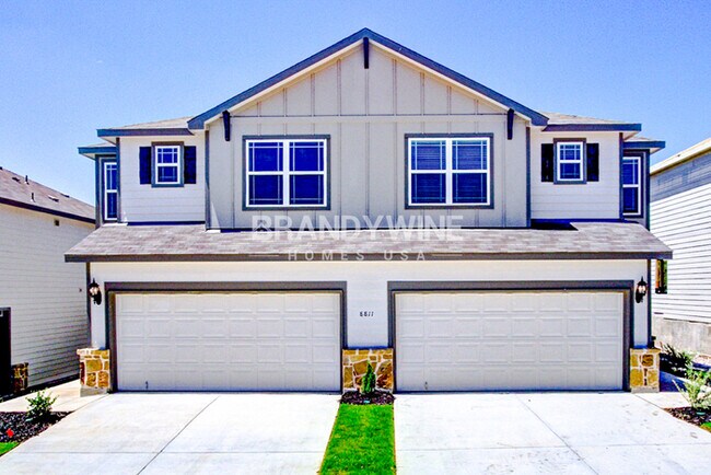 Foto del edificio - Begin the Year in Your Dream Home: Tour No...