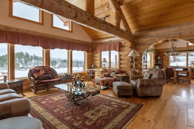 Foto del edificio - 10455 Rammell Mountain Rd