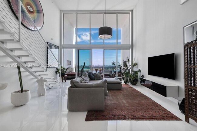 Foto del edificio - 1040 Biscayne Blvd