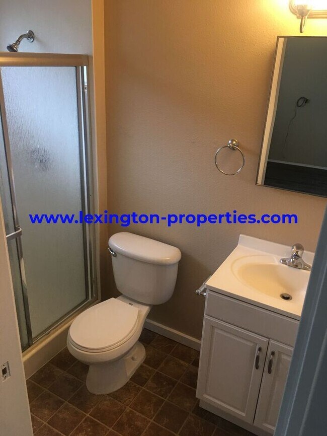 Foto del edificio - 7841 Claypool Way