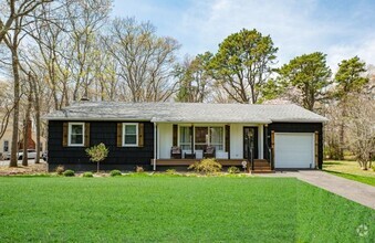 Building Photo - 309 Woodhollow Rd