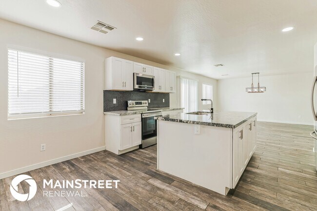 Foto del edificio - 8473 W Riley Rd