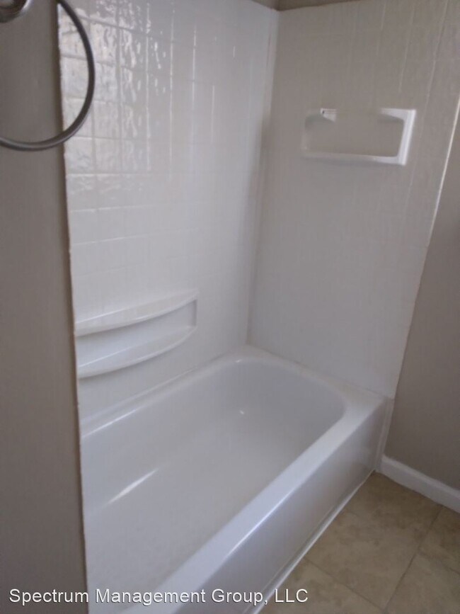 Foto del edificio - 2 br, 1 bath House - 661 Cypress Street
