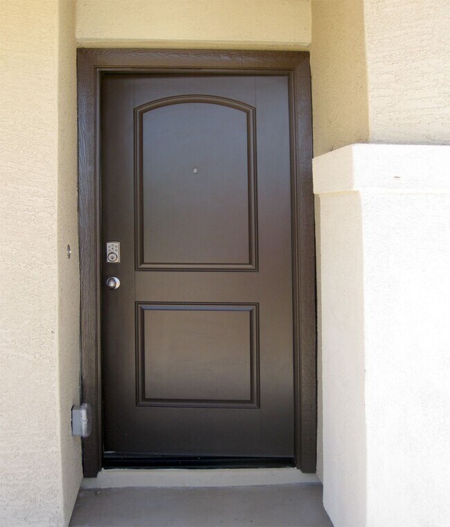 Foto del edificio - Four Bedroom home for rent in Magma Ranch for under $2000.00