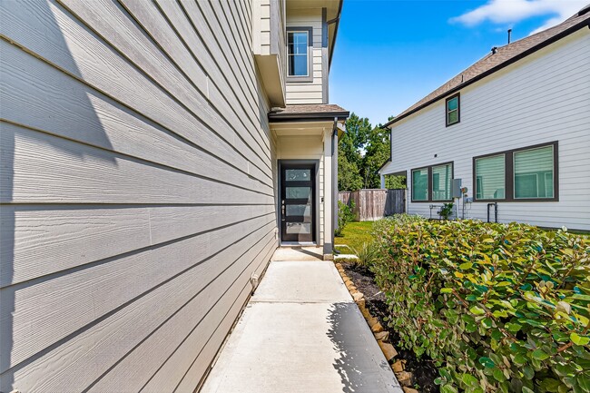 Building Photo - 477 Longleaf Pine Dr