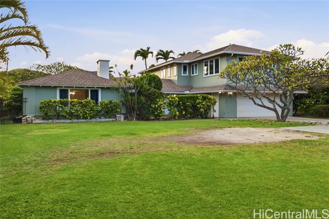 Building Photo - 845 N Kalaheo Ave