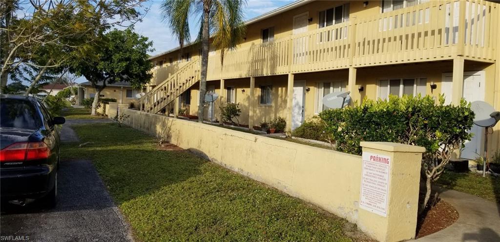 Primary Photo - 4613 SW 8th Pl