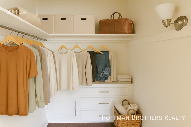 Building Photo - 1525 Cassil Pl