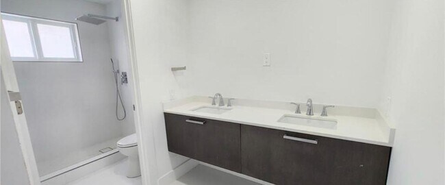 Foto del edificio - 5414 SW 44th Terrace