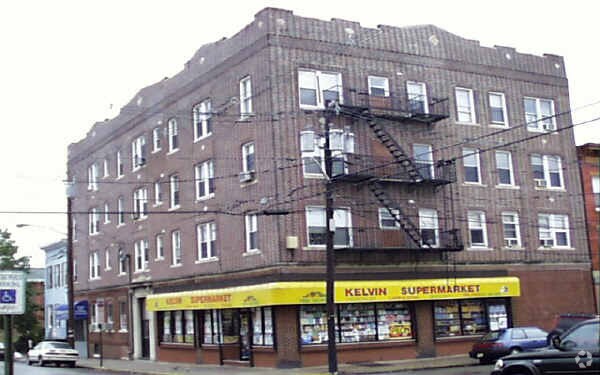 Supermercado Kelvin - Kelvin Supermarket