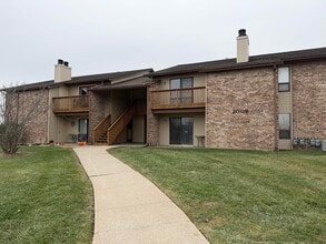 Building Photo - 2009 Waterfront Dr N