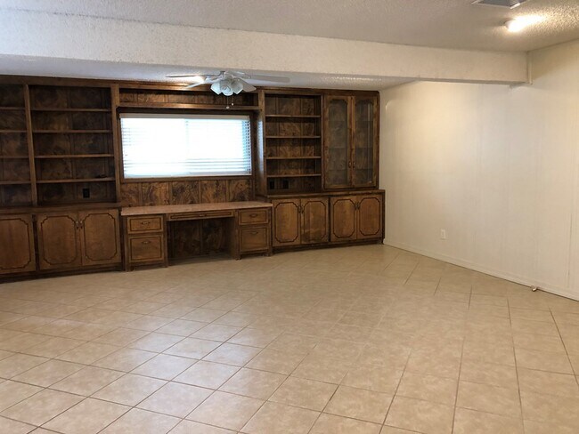 Foto del edificio - 6209 Glenhaven Dr