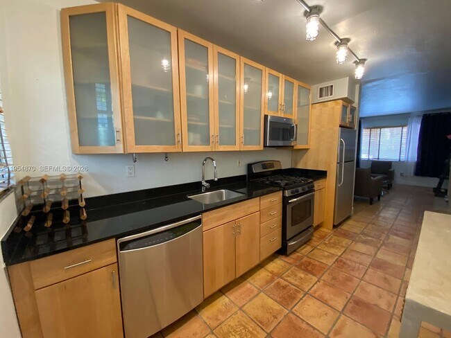 Foto del edificio - 1601 Lenox Ave.