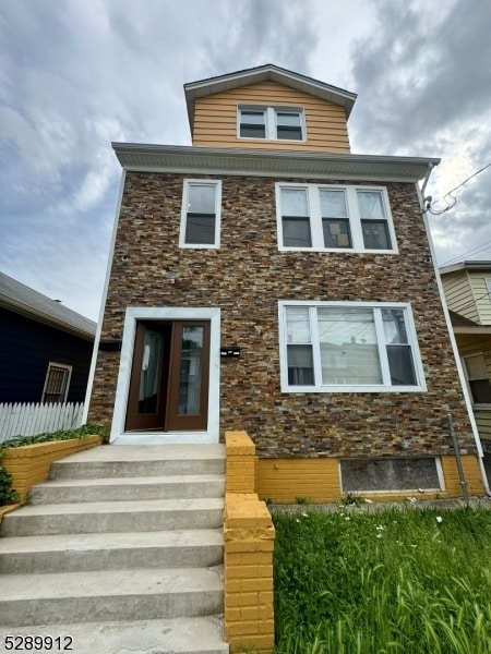 Building Photo - 150 Paine Ave