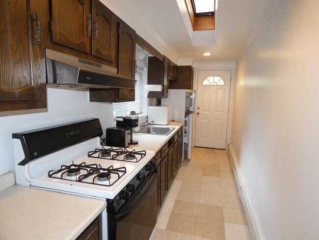 Foto del edificio - 936 Willow Ave