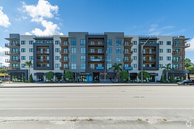 Alternar - Koosh Living at Griffin