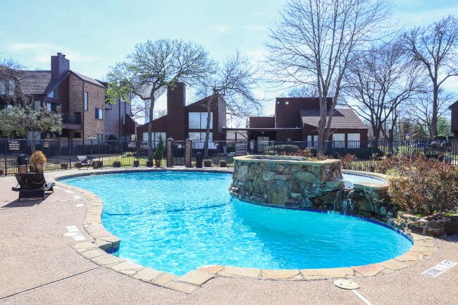 Building Photo - 1704 Baird Farm Cir