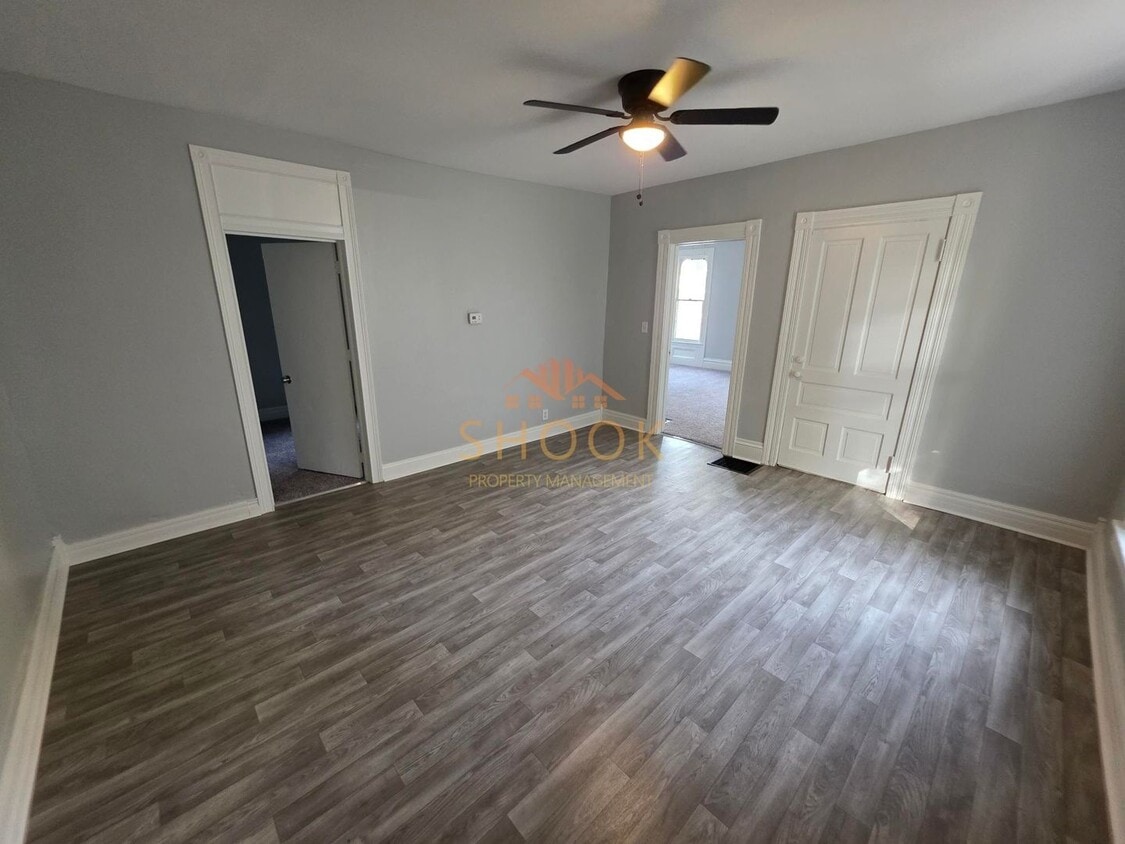 Foto principal - 822 N 7th St