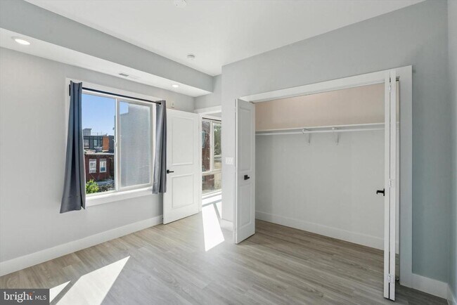 Foto del edificio - 2401 N 2nd St