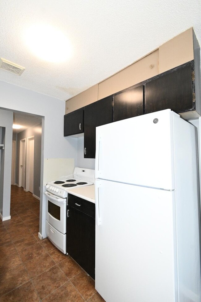 Photo du bâtiment - 2 bedroom in Prince George BC V2M 4M9