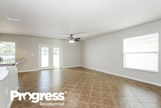 Building Photo - 7850 Carriage Pointe Dr