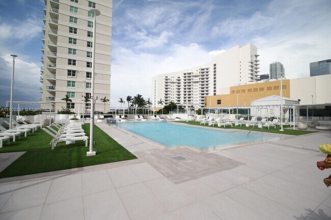 Foto del edificio - 770 Claughton Island Dr