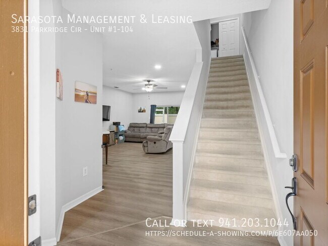 Foto del edificio - 3831 Parkridge Cir