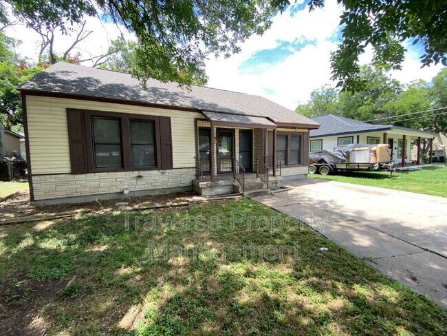 Building Photo - 3604 Baldwin Ave