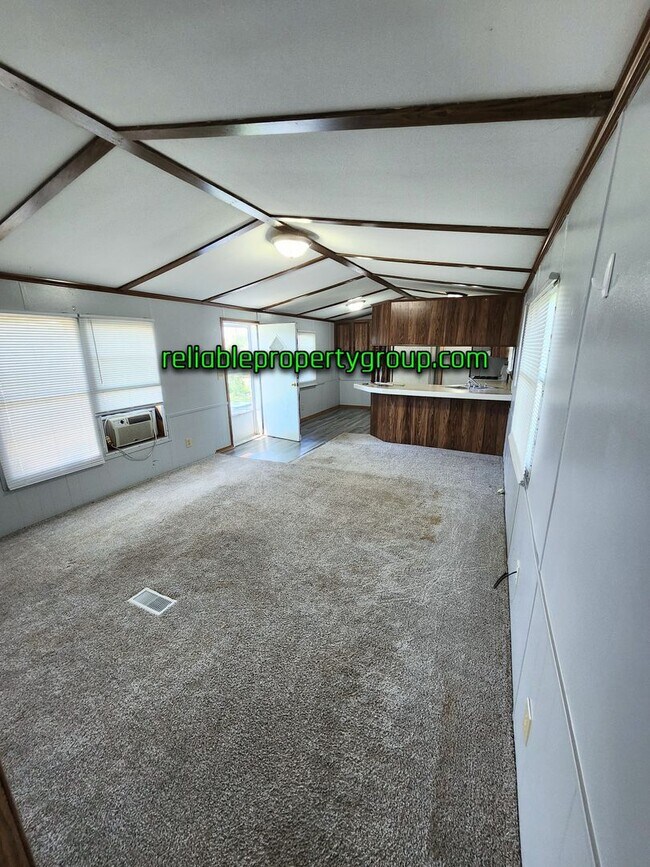 Foto del edificio - New Listing in Churubusco