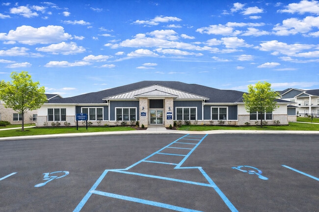 Building Photo - Union Club Apartments