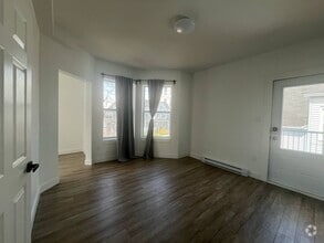Building Photo - 87 Weldon St